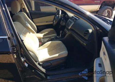 2009 Mazda Mazda6 I Sport from USA, damaged, VIN 1YVHP81A795M00202